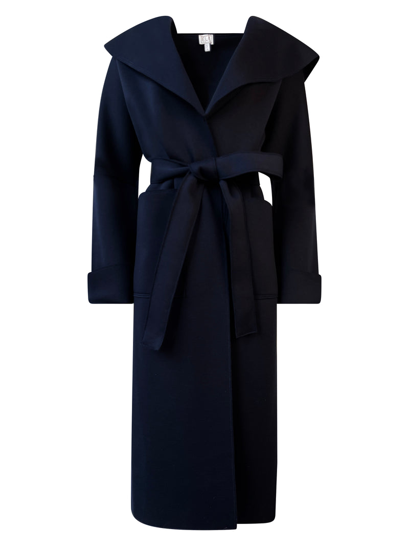 A MELODY COAT IN NIGHT